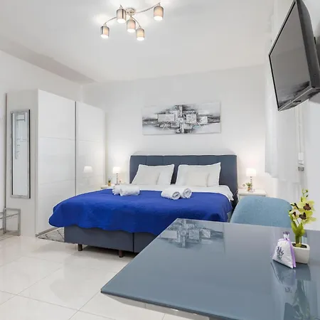 In With Wifi Apartamento Pula