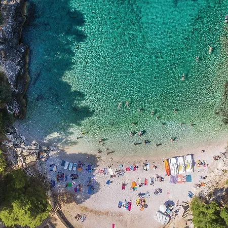 Appartamento Lovely Apartment In Pula With Wifi Pola