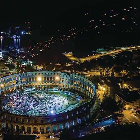 In With Wifi * 풀라